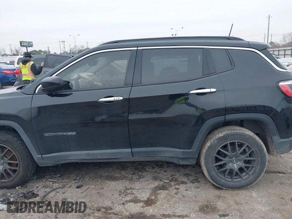 2017 Jeep Compass Latitude с VIN 3C4NJDBB8HT624894, выставлен на аукционе IAAI как лот 41456100 с пробегом 84 873 миль миль и . История ставок и продаж доступна на DreamBid. Изображение 14.