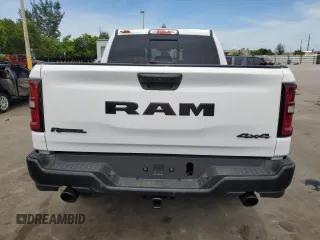 2025 Ram 1500 Rebel z VIN 1C6SRFLP7SN584078, wystawiony jako Copart lot #64027035 z przebiegiem 7 584 mil mil oraz Czysty tytuł • Clean title. Historia ofert i sprzedaży dostępna na DreamBid. Obrazek 6.