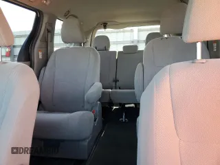 2019 Toyota Sienna L с VIN 5TDZZ3DC5KS992168, выставлен на аукционе Copart как лот 56454755 с пробегом 165 764 миль миль и Чистый • Clean title. История ставок и продаж доступна на DreamBid. Изображение 10.