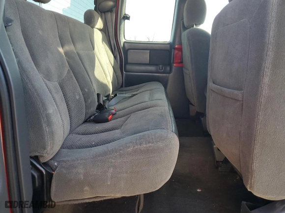 2003 Chevrolet Silverado 1500 LS with VIN 2GCEC19V631194687, listed as a Copart auction lot 49391655 with 180,162 mi miles and Salvage Title. Bid and sale history available at carsss.com. Image 10.