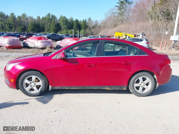 2011 Chevrolet Cruze LT w/2LT with VIN 1G1PG5S98B7283379, listed as a IAAI auction lot 42026862 with 130,169 mi miles. Bid and sale history available at carsss.com. Image 12.