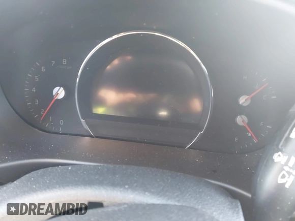 2017 Kia Sorento LX z VIN 5XYPG4A50HG287924, wystawiony jako IAAI lot #41078288 z przebiegiem Nie podano mil oraz . Historia ofert i sprzedaży dostępna na DreamBid. Obrazek 14.
