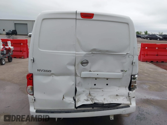 2018 Nissan NV200 S with VIN 3N6CM0KN4JK691809, listed as a IAAI auction lot 41945698 with 186,182 mi miles and . Bid and sale history available at DreamBid. Image 6.