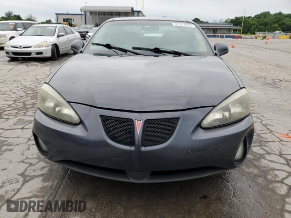 2008 Pontiac Grand Prix z VIN 2G2WP552481114942, wystawiony jako Copart lot #57171295 z przebiegiem 170 932 mil mil oraz Szkody całkowita. Historia ofert i sprzedaży dostępna na DreamBid. Obrazek 5.
