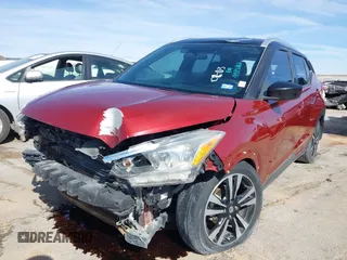 2018 Nissan Kicks S with VIN 3N1CP5CU5JL525597, listed as a IAAI auction lot 41485867 with 100,840 mi miles. Bid and sale history available at carsss.com. Image 6.