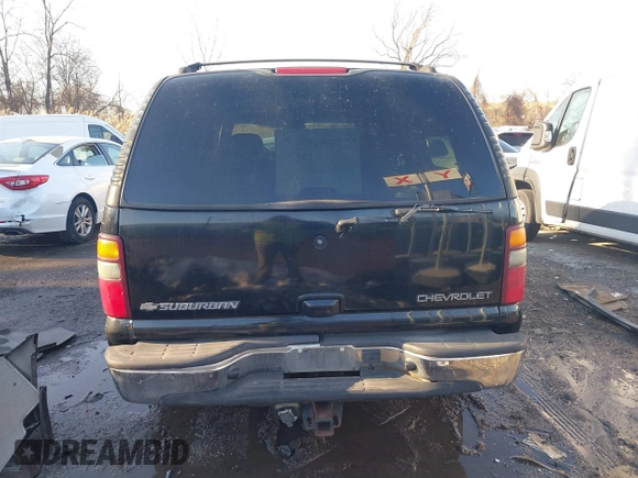 2002 Chevrolet Suburban Z71 with VIN 3GNFK16Z42G199561, listed as a IAAI auction lot 41442707 with 229,823 mi miles. Bid and sale history available at carsss.com. Image 17.