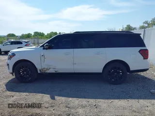 2024 Ford Expedition Max Limited с VIN 1FMJK2A8XREA38670, выставлен на аукционе IAAI как лот 42479200 с пробегом 9 635 миль миль и . История ставок и продаж доступна на DreamBid. Изображение 14.
