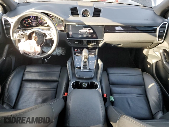 2020 Porsche Cayenne z VIN WP1AA2AY2LDA02538, wystawiony jako Copart lot #44202295 z przebiegiem 132 229 mil mil oraz Szkoda całkowita • Salvage title. Historia ofert i sprzedaży dostępna na DreamBid. Obrazek 8.