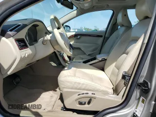 2008 Volvo V70 with VIN YV1BW982281036449, listed as a Copart auction lot 49309305 with 173,111 mi miles and Salvage Title. Bid and sale history available at DreamBid. Image 7.