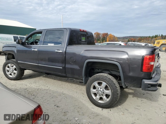 2015 GMC Sierra 2500HD SLT with VIN 1GT12ZEG1FF180216, listed as a Copart auction lot 77076384 with 67,751 mi miles and Salvage title. Bid and sale history available at DreamBid. Image 2.