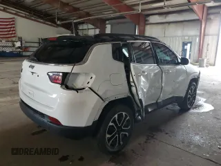 2024 Jeep Compass Limited z VIN 3C4NJDCN7RT593129, wystawiony jako Copart lot #57845515 z przebiegiem 11 086 mil mil oraz Szkoda całkowita • Salvage title. Historia ofert i sprzedaży dostępna na DreamBid. Obrazek 3.