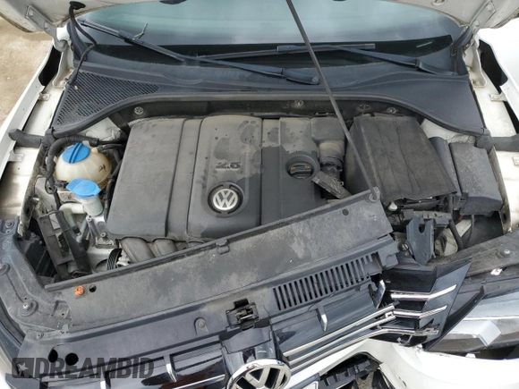 2013 Volkswagen Passat SEL Premium z VIN 1VWCH7A30DC039521, wystawiony jako Copart lot #56795935 z przebiegiem 127 052 mil mil oraz Nie do naprawy • Non repairable. Historia ofert i sprzedaży dostępna na DreamBid. Obrazek 11.