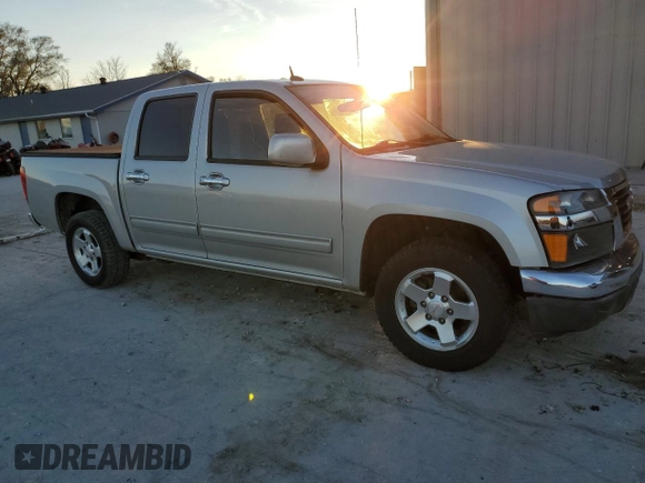 2011 GMC Canyon SLE1 with VIN 1GTD5MF99B8133327, listed as a Copart auction lot 82329864 with 213,115 mi miles and Salvage Title. Bid and sale history available at carsss.com. Image 4.