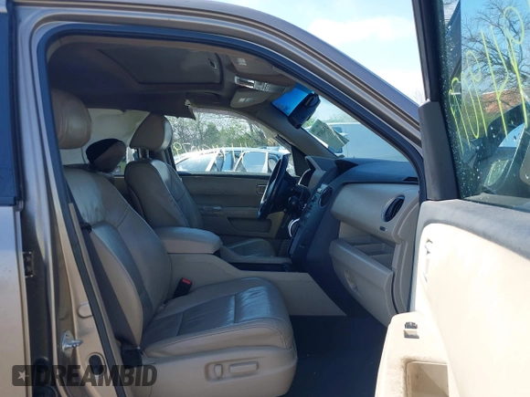 2011 Honda Pilot EX-L with VIN 5FNYF4H53BB063509, listed as a IAAI auction lot 41949079 with 173,580 mi miles. Bid and sale history available at carsss.com. Image 5.