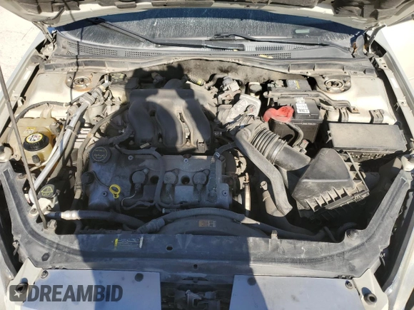 2008 Mercury Milan Premier with VIN 3MEHM021X8R617347, listed as a Copart auction lot 84657334 with 208,256 mi miles and Salvage Title. Bid and sale history available at carsss.com. Image 11.