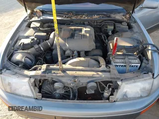 1995 Lexus LS 400 z VIN JT8UF22E6S0024843, wystawiony jako IAAI lot #41658927 z przebiegiem Nie podano mil oraz . Historia ofert i sprzedaży dostępna na DreamBid. Obrazek 10.