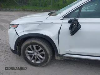 2019 Hyundai Santa Fe SE with VIN 5NMS2CAD9KH117777, listed as a IAAI auction lot 42296811 with 82,188 mi miles and . Bid and sale history available at DreamBid. Image 6.