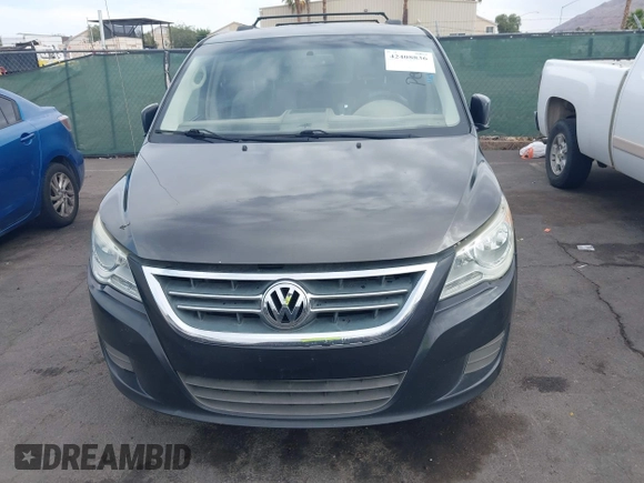 2012 Volkswagen Routan SE с VIN 2C4RVABG4CR217571, выставлен на аукционе IAAI как лот 42408836 с пробегом 253 776 миль миль и . История ставок и продаж доступна на DreamBid. Изображение 6.