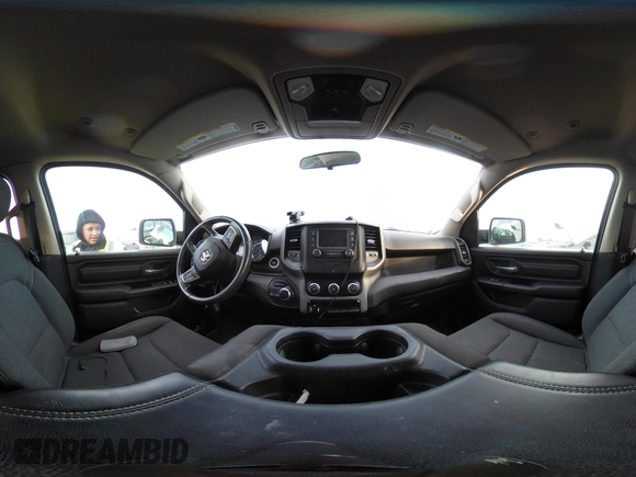 2019 Ram 1500 Tradesman с VIN 1C6SRFCT6KN743475, выставлен на аукционе IAAI как лот 41015557 с пробегом 77 435 миль миль и . История ставок и продаж доступна на DreamBid. Изображение 19.