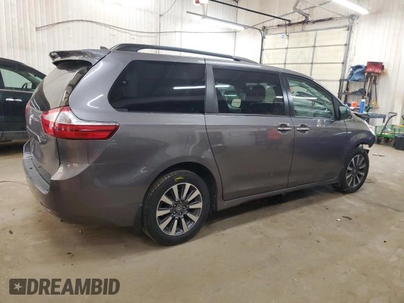 2018 Toyota Sienna XLE with VIN 5TDDZ3DCXJS208964, listed as a Copart auction lot 48735855 with 60,426 mi miles and Salvage Title. Bid and sale history available at carsss.com. Image 3.