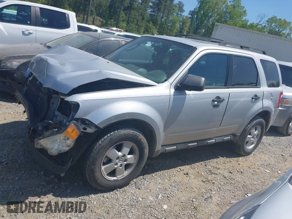 2011 Ford Escape XLT с VIN 1FMCU9DG9BKB50821, выставлен на аукционе IAAI как лот 42050075 с пробегом 101 946 миль миль и . История ставок и продаж доступна на DreamBid. Изображение 14.