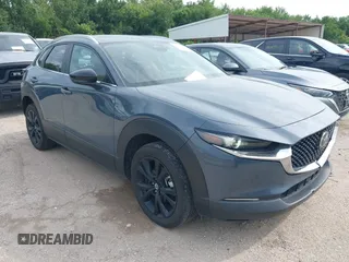 2024 Mazda CX-30 S Preferred z VIN 3MVDMBCM3RM647663, wystawiony jako IAAI lot #42357054 z przebiegiem 31 085 mil mil oraz . Historia ofert i sprzedaży dostępna na DreamBid. Obrazek 1.