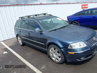 2005 Volkswagen Passat GLS with VIN WVWCE63B85E128060, listed as a IAAI auction lot 42229072 with 189,565 mi miles and . Bid and sale history available at DreamBid. Image 1.