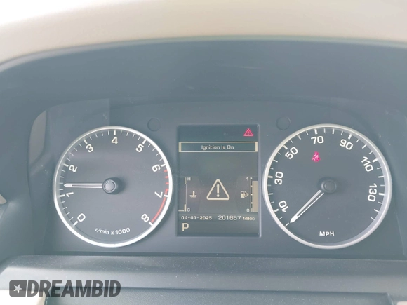 2011 Land Rover LR4 HSE with VIN SALAG2D49BA568133, listed as a IAAI auction lot 41860665 with 201,657 mi miles and . Bid and sale history available at DreamBid. Image 7.
