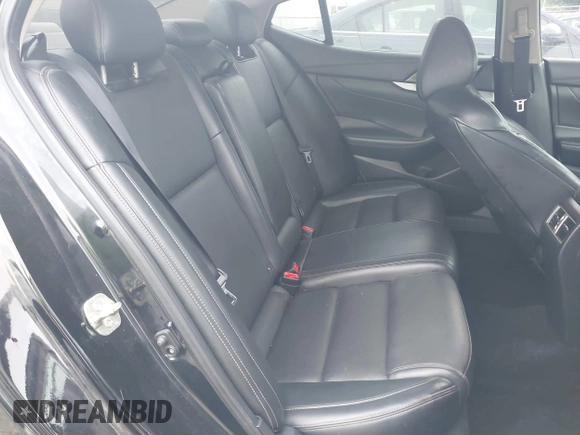 2016 Nissan Maxima Platinum with VIN 1N4AA6AP0GC903120, listed as a IAAI auction lot 42364799 with 166,505 mi miles and . Bid and sale history available at DreamBid. Image 8.