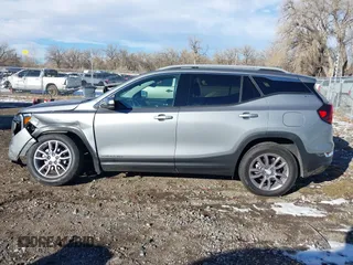 2023 GMC Terrain SLT with VIN 3GKALVEG9PL220933, listed as a IAAI auction lot 40994067 with 38,988 mi miles and . Bid and sale history available at carsss.com. Image 13.