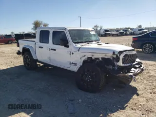 2024 Jeep Gladiator Sport z VIN 1C6HJTAG3RL132945, wystawiony jako Copart lot #84170754 z przebiegiem 3 429 mil mil oraz Szkoda całkowita • Salvage title. Historia ofert i sprzedaży dostępna na DreamBid. Obrazek 4.