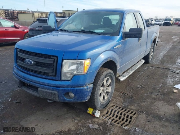 2013 Ford F-150 XL with VIN 1FTFX1EF3DKD05236, listed as a IAAI auction lot 41525710 with NaN miles. Bid and sale history available at carsss.com. Image 2.