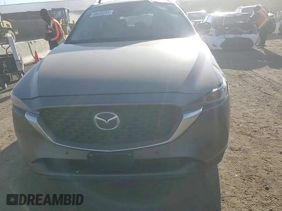 2025 Mazda CX-5 2.5 S Premium Plus Package with VIN JM3KFBEM1S0585647, listed as a Copart auction lot 48638255 with 1,746 mi miles and Salvage Title. Bid and sale history available at carsss.com. Image 12.