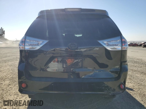 2020 Toyota Sienna SE with VIN 5TDXZ3DC2LS029818, listed as a Copart auction lot 88257995 with 55,027 mi miles and Salvage Title. Bid and sale history available at carsss.com. Image 6.