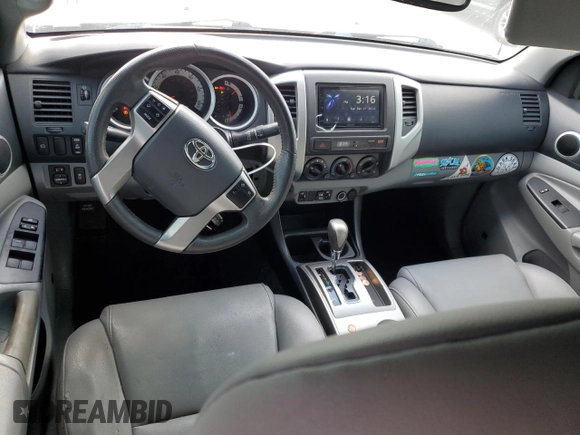 2013 Toyota Tacoma PreRunner with VIN 3TMKU4HNXDM035233, listed as a Copart auction lot 86717434 with 137,005 mi miles and Salvage title. Bid and sale history available at DreamBid. Image 8.