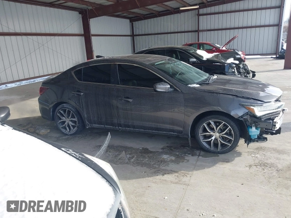2021 Acura ILX Premium z VIN 19UDE2F70MA006935, wystawiony jako IAAI lot #41381744 z przebiegiem 96 057 mil mil oraz . Historia ofert i sprzedaży dostępna na DreamBid. Obrazek 14.