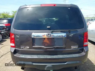 2012 Honda Pilot Touring with VIN 5FNYF4H9XCB083406, listed as a IAAI auction lot 42107651 with 217,678 mi miles. Bid and sale history available at carsss.com. Image 17.