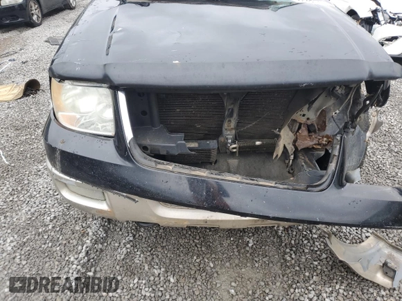 2006 Ford Expedition Eddie Bauer with VIN 1FMFU18546LA45191, listed as a Copart auction lot 88937545 with 0 mi miles and Salvage Title. Bid and sale history available at carsss.com. Image 12.
