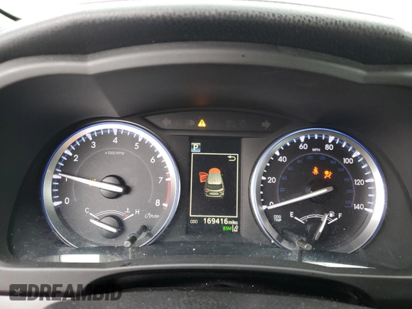 2017 Toyota Highlander XLE with VIN 5TDJZRFH4HS405654, listed as a Copart auction lot 54183985 with 169,416 mi miles and Salvage title. Bid and sale history available at DreamBid. Image 9.