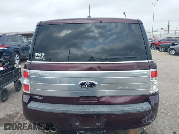 2011 Ford Flex Limited with VIN 2FMGK5DC1BBD19253, listed as a IAAI auction lot 41947893 with 196,676 mi miles. Bid and sale history available at carsss.com. Image 16.