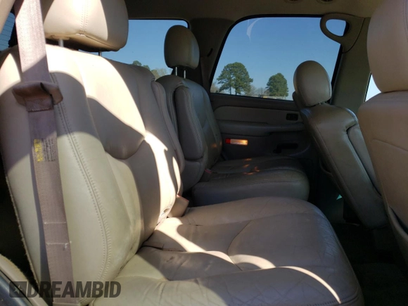2003 Chevrolet Tahoe LS with VIN 1GNEK13Z93R256421, listed as a Copart auction lot 49001975 with 318,219 mi miles and Salvage Title. Bid and sale history available at DreamBid. Image 11.