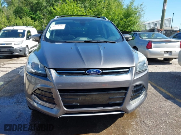 2013 Ford Escape Titanium z VIN 1FMCU0J95DUB46340, wystawiony jako IAAI lot #42168222 z przebiegiem 108 268 mil mil oraz . Historia ofert i sprzedaży dostępna na DreamBid. Obrazek 12.