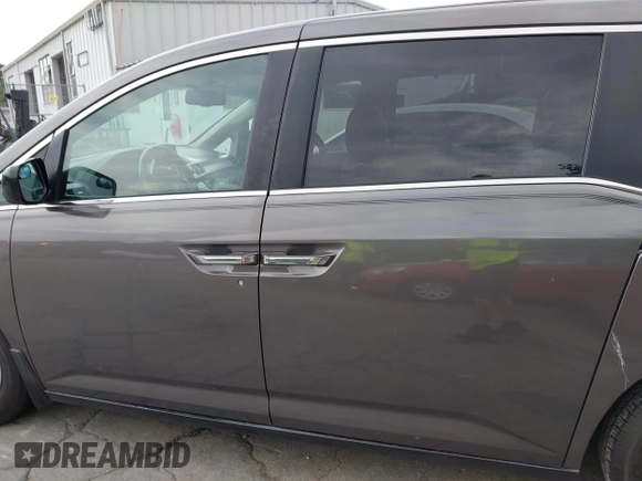 2011 Honda Odyssey EX-L с VIN 5FNRL5H61BB104540, выставлен на аукционе IAAI как лот 42395184 с пробегом 204 606 миль миль и . История ставок и продаж доступна на DreamBid. Изображение 14.