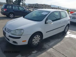 2009 Volkswagen Rabbit S with VIN WVWBB71K09W101853, listed as a IAAI auction lot 41658313 with 83,221 mi miles. Bid and sale history available at carsss.com. Image 2.