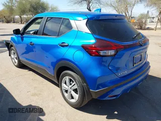 2024 Nissan Kicks S with VIN 3N1CP5BV8RL595357, listed as a IAAI auction lot 41777605 with 1,026 mi miles and . Bid and sale history available at DreamBid. Image 3.