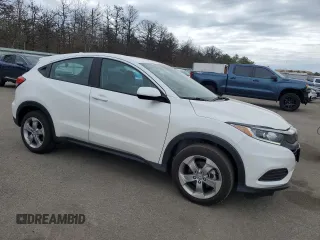 2021 Honda HR-V LX with VIN 3CZRU6H35MM754344, listed as a Copart auction lot 53804925 with 13,570 mi miles and Salvage Title. Bid and sale history available at carsss.com. Image 4.