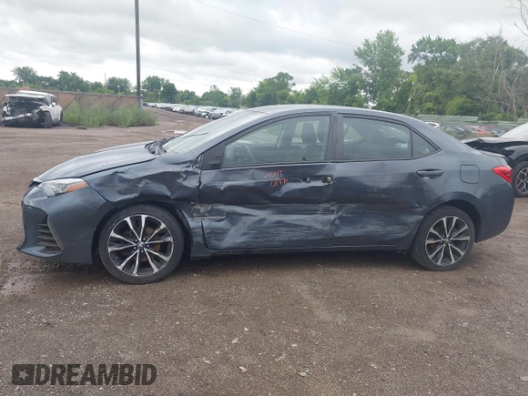 2017 Toyota Corolla L z VIN 5YFBURHE7HP633484, wystawiony jako IAAI lot #42538243 z przebiegiem 80 492 mil mil oraz . Historia ofert i sprzedaży dostępna na DreamBid. Obrazek 14.