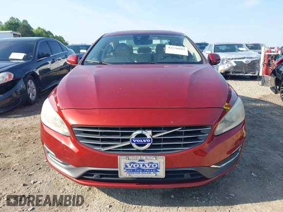 2015 Volvo S60 T5 Drive-E Premier z VIN YV140MFK7F1349445, wystawiony jako IAAI lot #42138682 z przebiegiem 104 111 mil mil oraz . Historia ofert i sprzedaży dostępna na DreamBid. Obrazek 12.