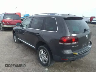 2008 Volkswagen Touareg V6 with VIN WVGBE77L98D044999, listed as a IAAI auction lot 35943882 with 179,515 mi miles and . Bid and sale history available at DreamBid. Image 3.