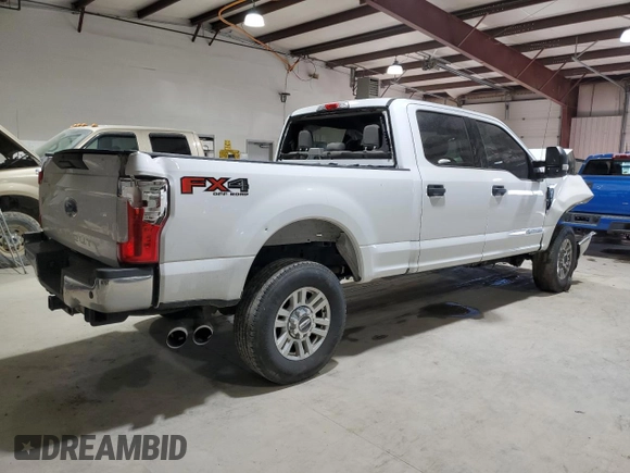2019 Ford Super Duty F-250 SRW XL with VIN 1FT7W2BT3KEF05925, listed as a Copart auction lot 47582325 with 213,995 mi miles and Salvage Title. Bid and sale history available at carsss.com. Image 3.